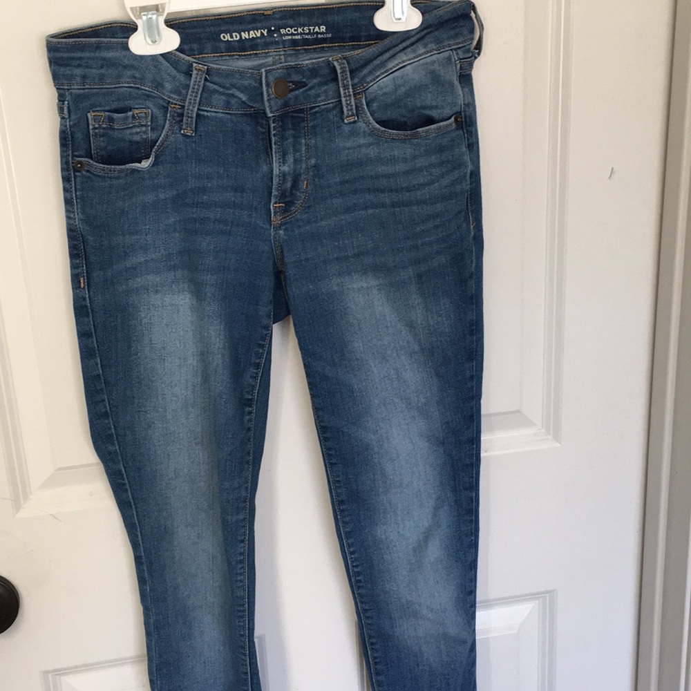 Low rise jeans